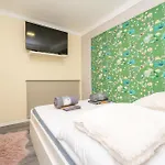 Apartment W19