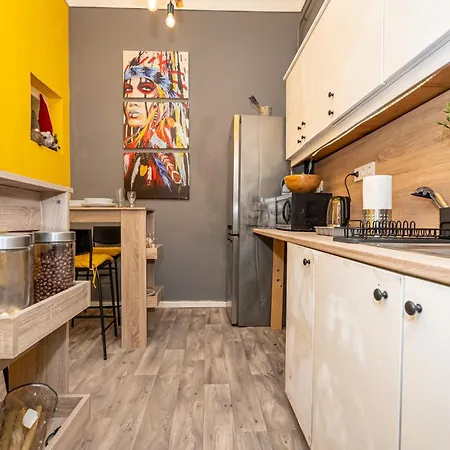 Apartment W19